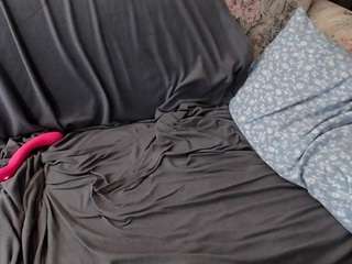 petiteandsweet69 webcam model stream image