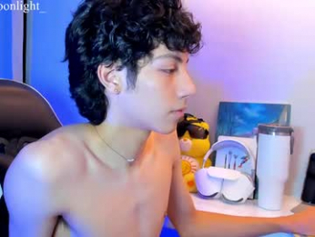 philipe_moonlight_ webcam model stream image