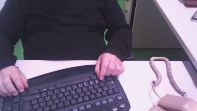 me__slave webcam model stream image