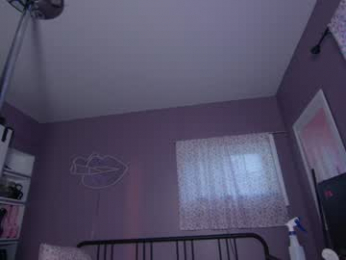 aynmarie webcam model stream image