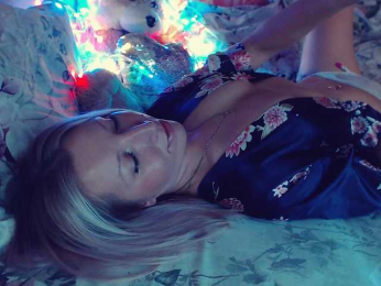 mimi_ webcam bongacams model stream image