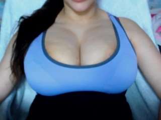 suecute webcam model stream image