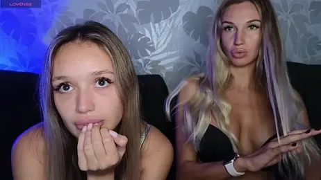 Megan_Kira webcam stripchat model stream image