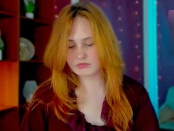 amina_chilli webcam model stream image