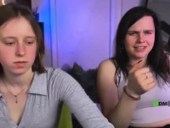 amina_chilli webcam model stream image