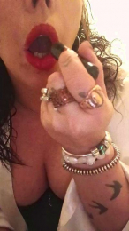 RubyGlam webcam model stream image