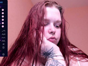 CrowDiamond webcam model stream image