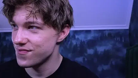 MarkShot_ webcam model stream image