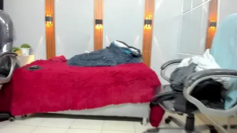 Travis_and_max webcam model stream image