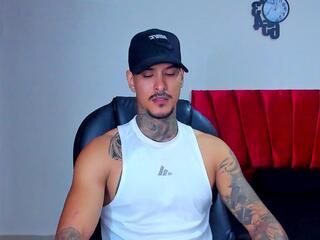 Jiro Kenji webcam model stream image