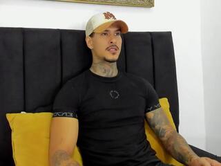 Jiro Kenji webcam model stream image
