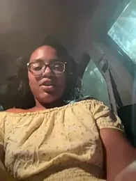 Yummy_Cummy_Slut webcam model stream image