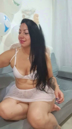 bella_milf1 webcam model stream image