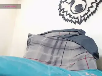 WOLFMONSTERDICK webcam model stream image