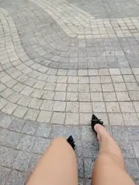 Mina-02 webcam model stream image