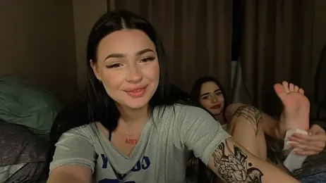 LisaAndDenis webcam model stream image