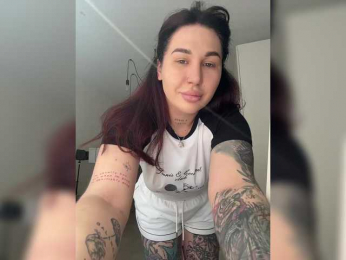 lovebarbiebig webcam model stream image