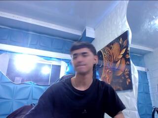 Nathan Maxime webcam model stream image