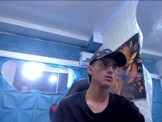 Nathan Maxime webcam model stream image