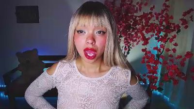 emerald00_ webcam model stream image