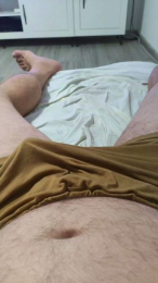 Carlos_spain webcam cam4 model stream image