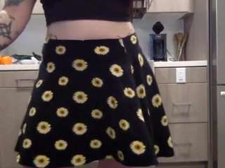 missxyz webcam model stream image