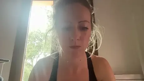 Emmy_frenchie webcam model stream image