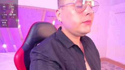 FemAustin webcam model stream image