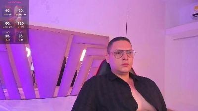 FemAustin webcam model stream image