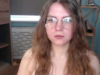 zoeyfancy webcam model stream image