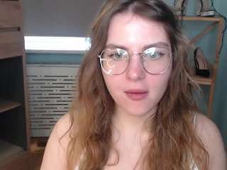 zoeyfancy webcam model stream image