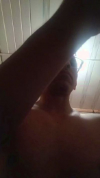 Pucho8920 webcam model stream image