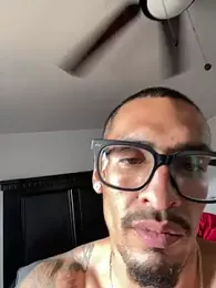 Prettyboiflaco webcam model stream image