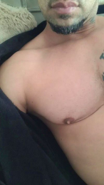 mnBrown webcam model stream image