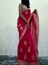 Riya_R24 webcam stripchat model stream image