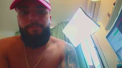 OscarWills webcam model stream image