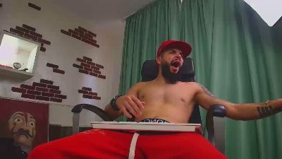 OscarWills webcam model stream image
