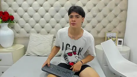 BenitoSaenz webcam model stream image