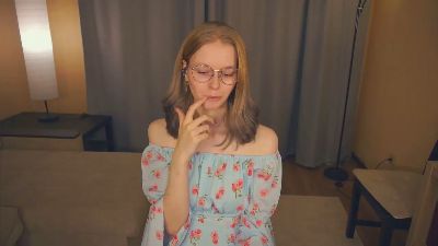 MertieAlie webcam model stream image