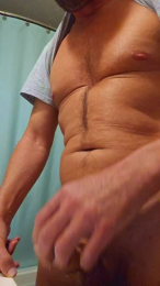 Hotbull100 webcam model stream image