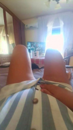 Molly1977 webcam model stream image