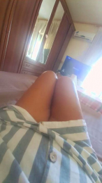 Molly1977 webcam model stream image