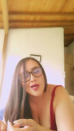 MeganHot_Curvy webcam model stream image