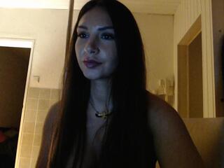 Amie Ortega webcam model stream image
