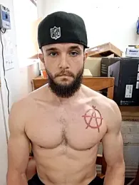 Paidbat webcam model stream image