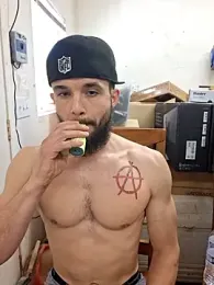 Paidbat webcam model stream image