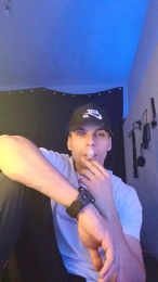 Zyonprive webcam model stream image