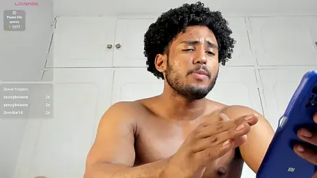 zarek_lux webcam model stream image