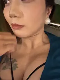 Dujuan-d webcam model stream image
