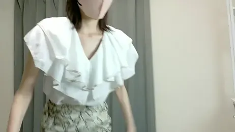 Mio-xoxo webcam model stream image